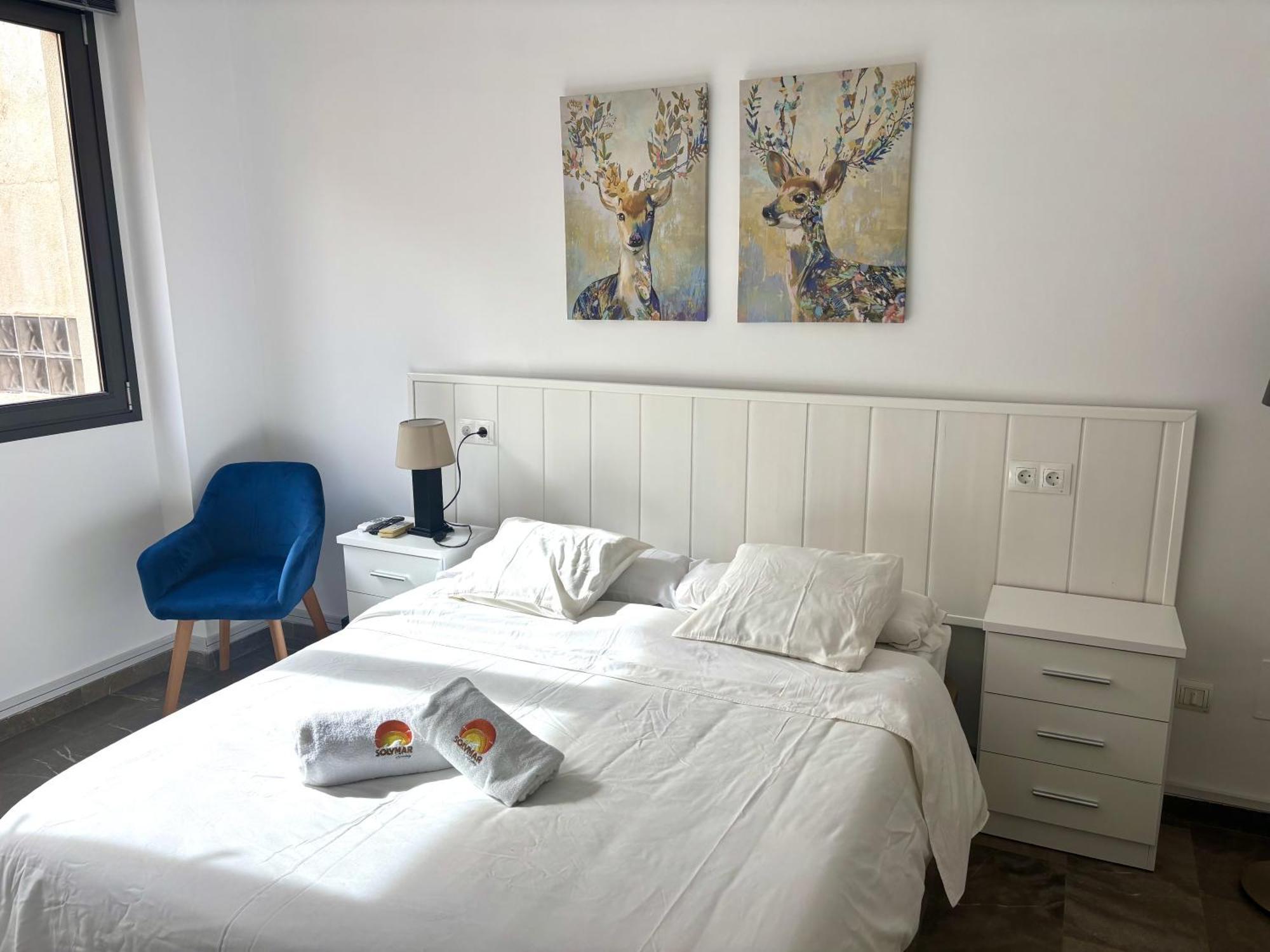 Apartamento Antonio By Solymar Holiday Torre Del Mar Exteriör bild